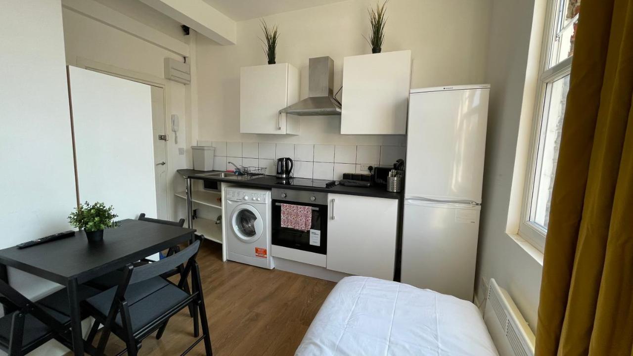 Lovely Studio Flat In The Heart Of Holloway. Londyn Zewnętrze zdjęcie